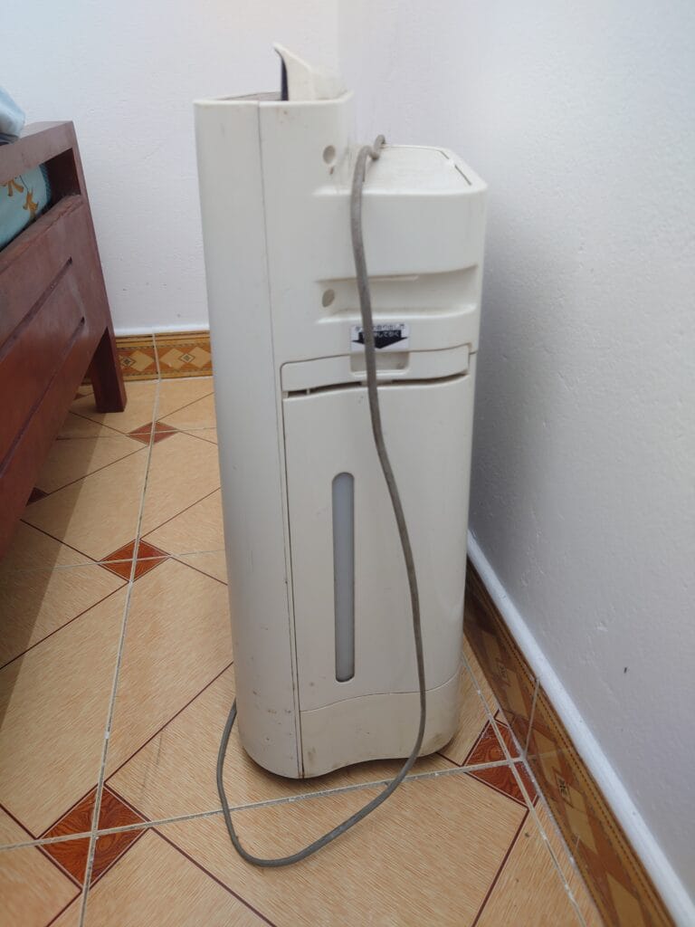 Máy lọc không khí đồ Nhật cũ thương hiệu Sharp