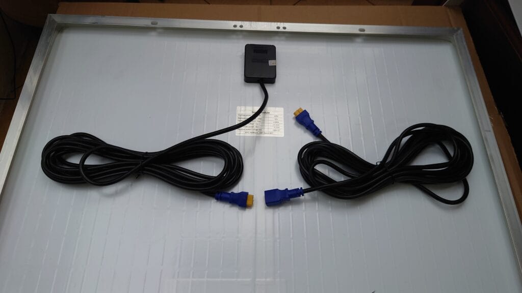 Tấm pin năng lượng mặt trời